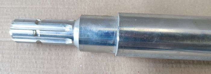 Металевий вал редуктора Kuhn JBP91021 для мульчирователя